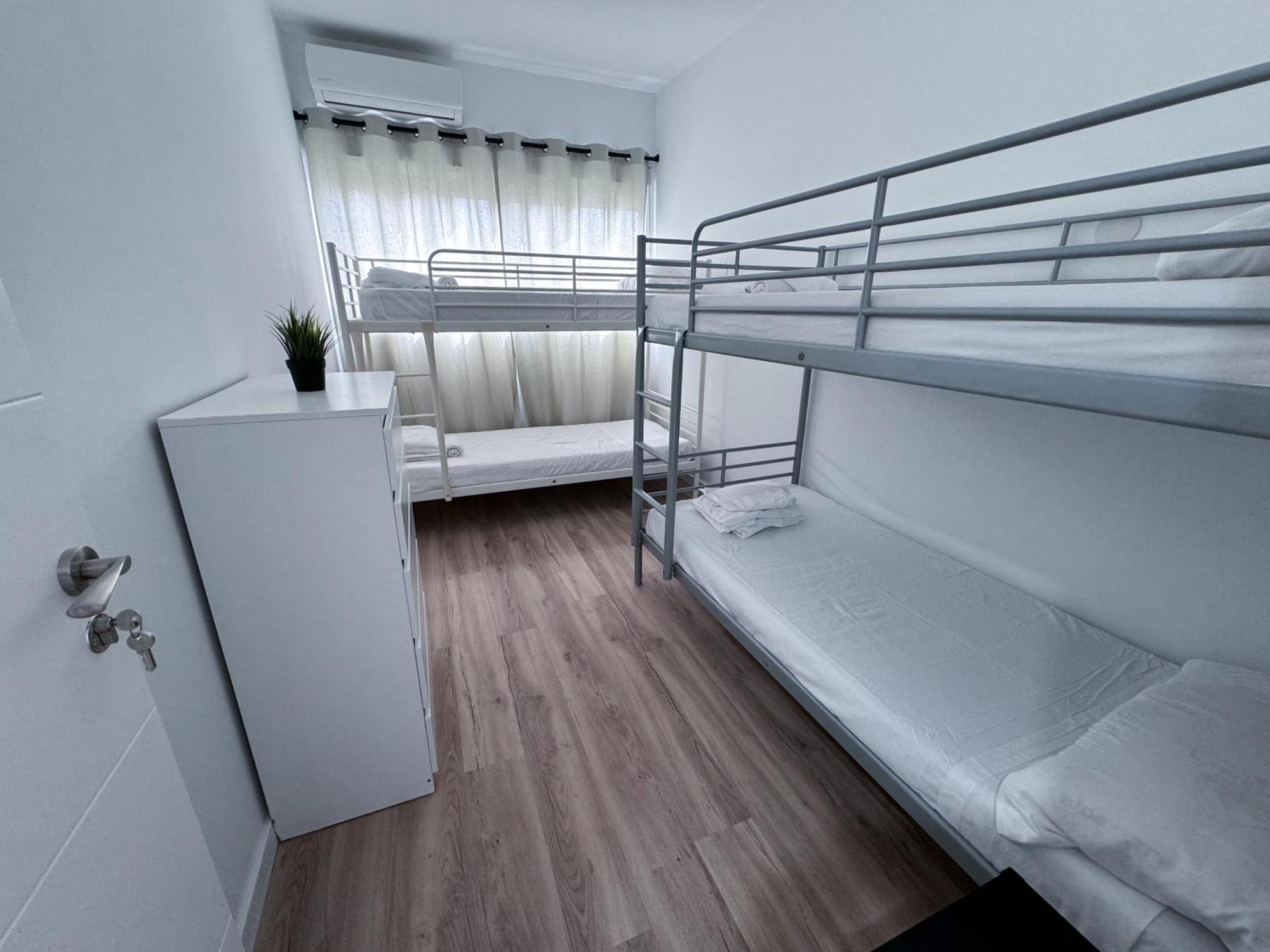 Muede Hostel Torremolinos Extérieur photo